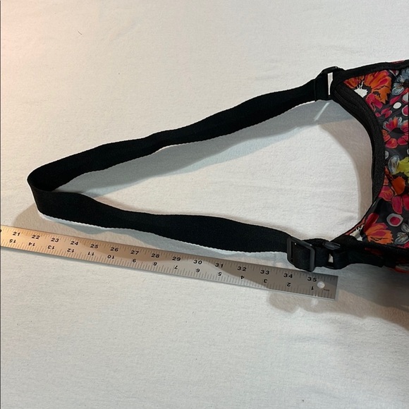 Floral Shoulder Bag with Hobo Style Adjustable Strap Pockets New - Picture 12 of 12